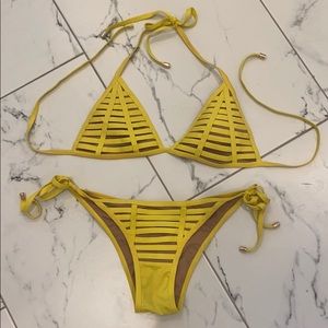Beach bunny yellow swimsuit